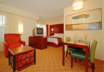 Residence Inn Падака Номер фото